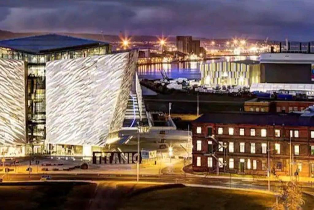 Titanic Quarter Apartment Belfast Extérieur photo