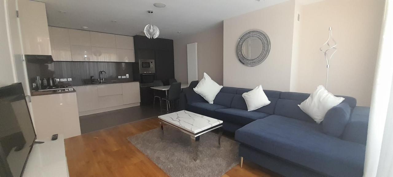Titanic Quarter Apartment Belfast Extérieur photo